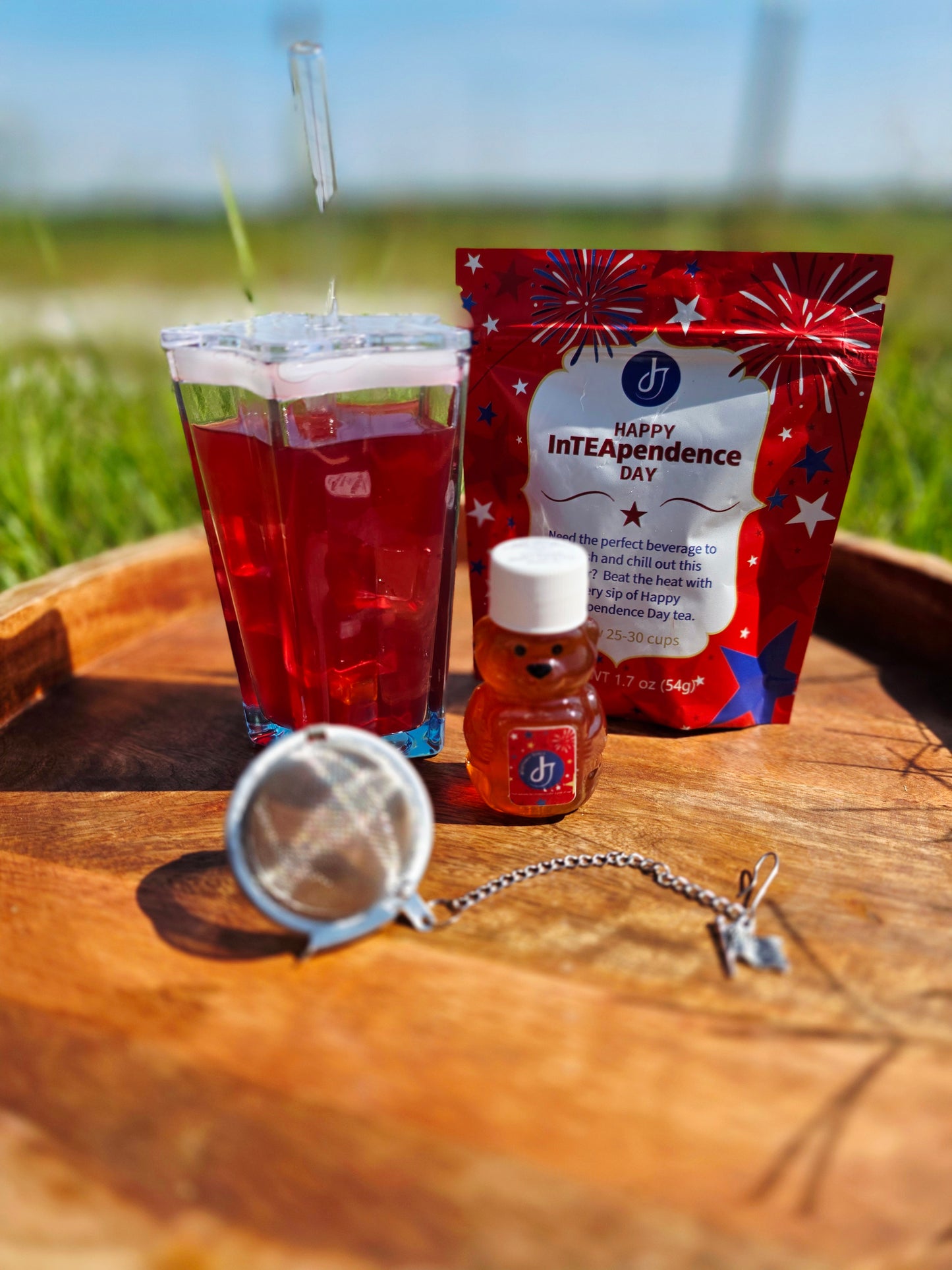 InTEApendence Day™-Hibiscus Tea Gift Set with Honey, Tumbler & Strainer